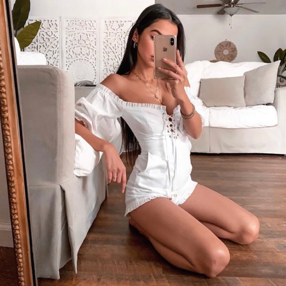 🍒🍒Runaway the Label Playsuit size XS - Picture 2 of 2